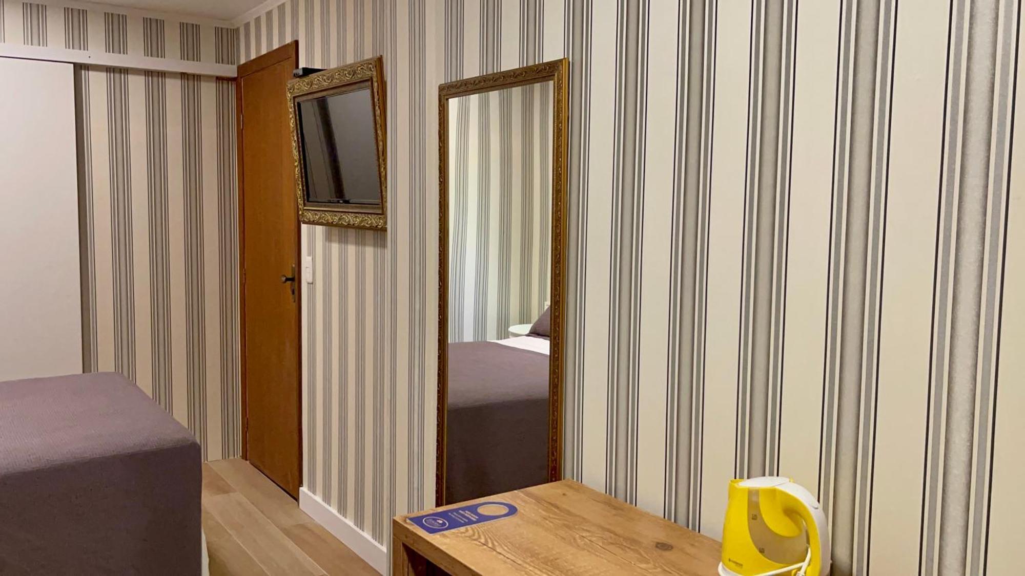 Eleganz Suites Грамаду Екстериор снимка