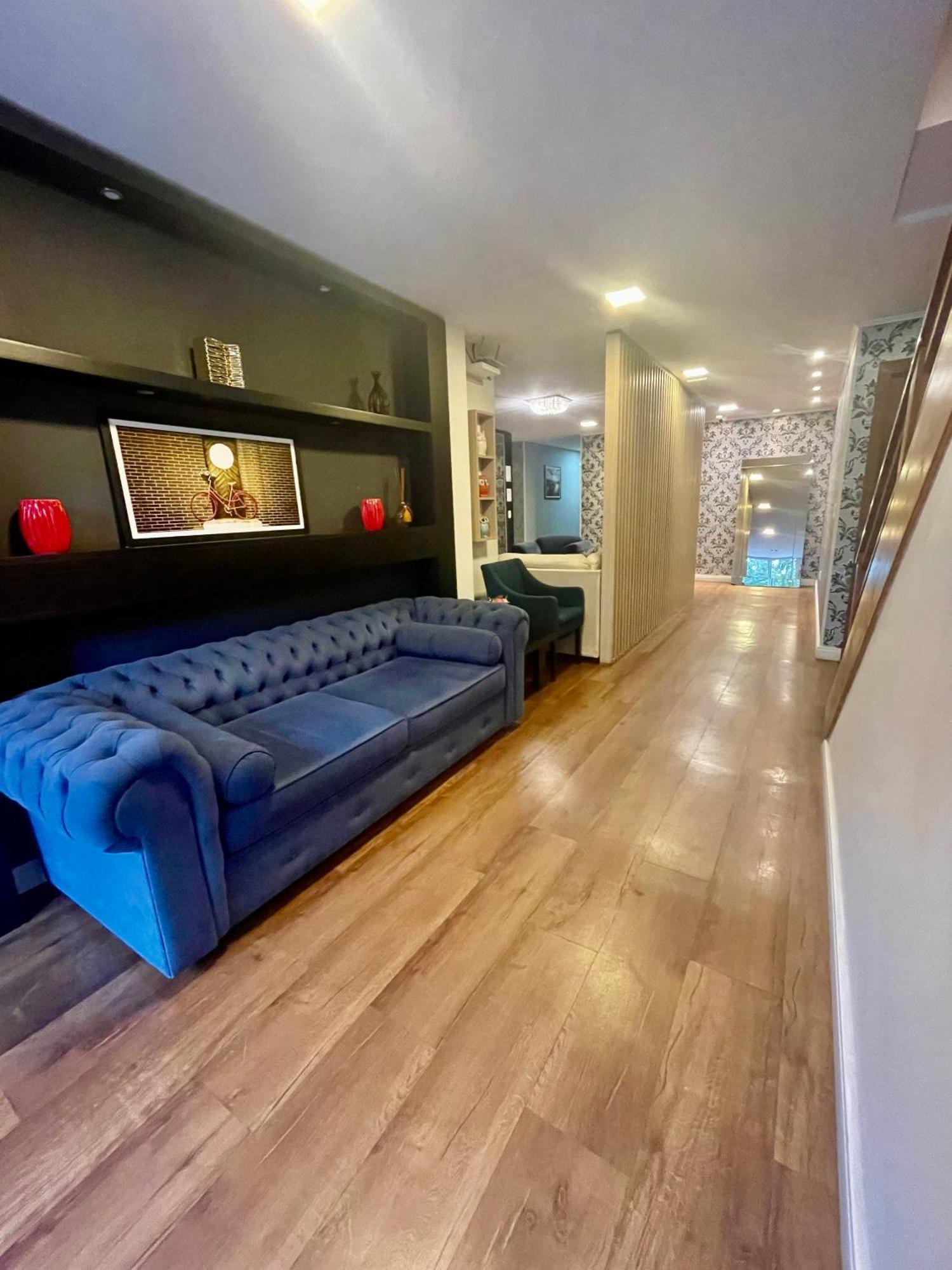 Eleganz Suites Грамаду Екстериор снимка