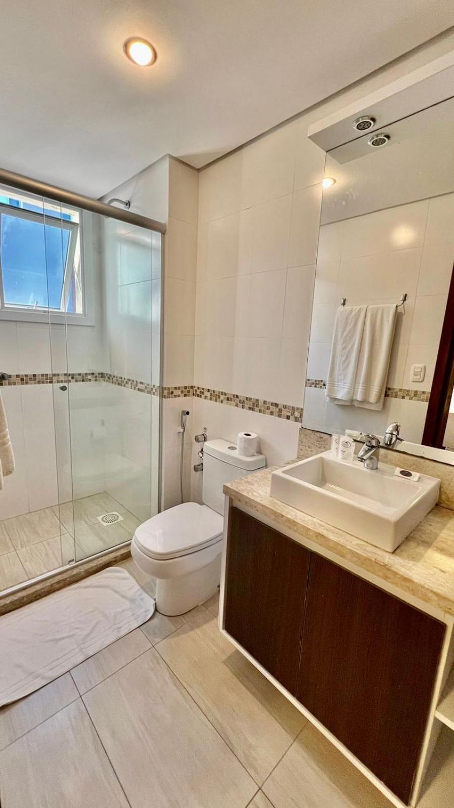 Eleganz Suites Грамаду Екстериор снимка