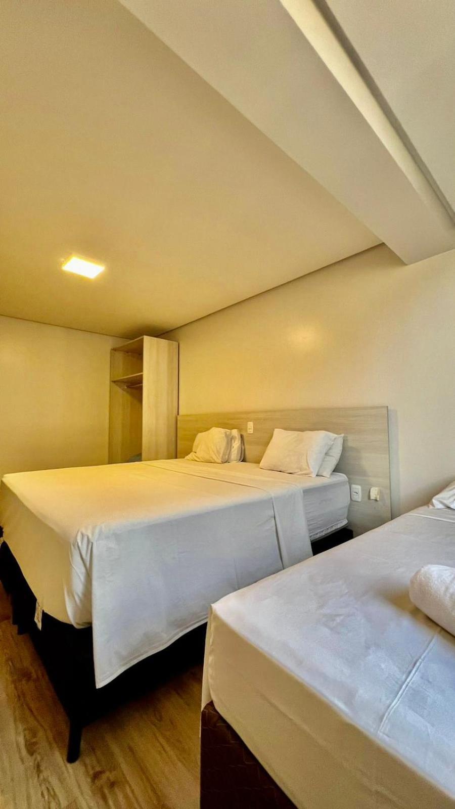 Eleganz Suites Грамаду Екстериор снимка