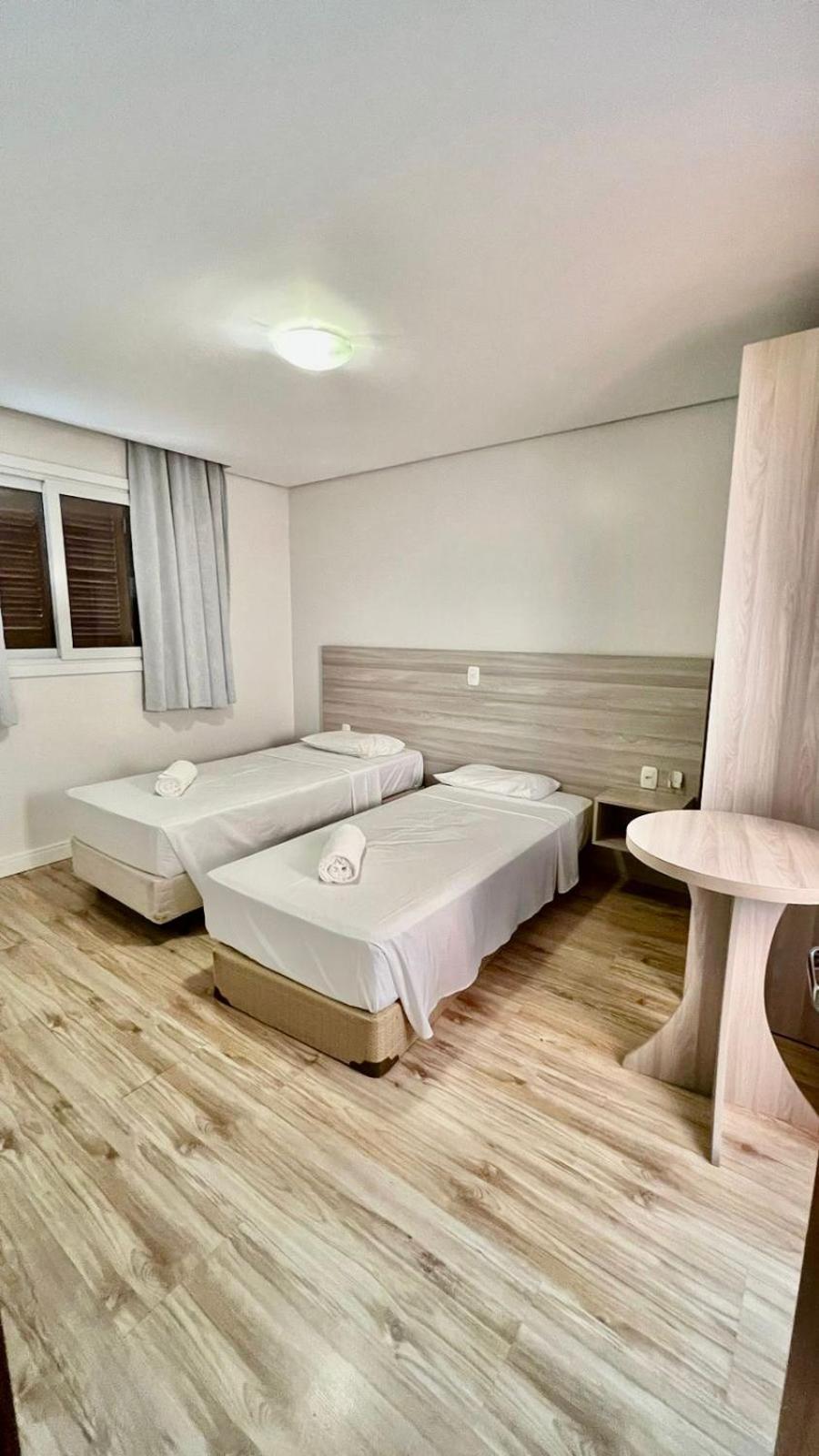 Eleganz Suites Грамаду Екстериор снимка