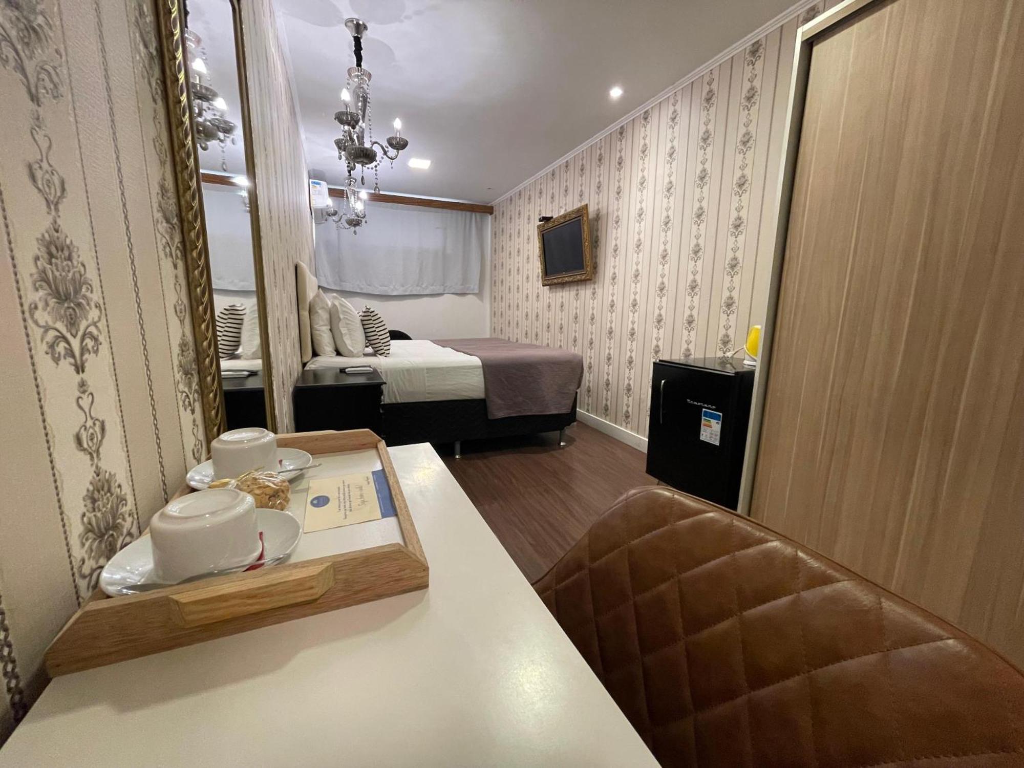 Eleganz Suites Грамаду Екстериор снимка