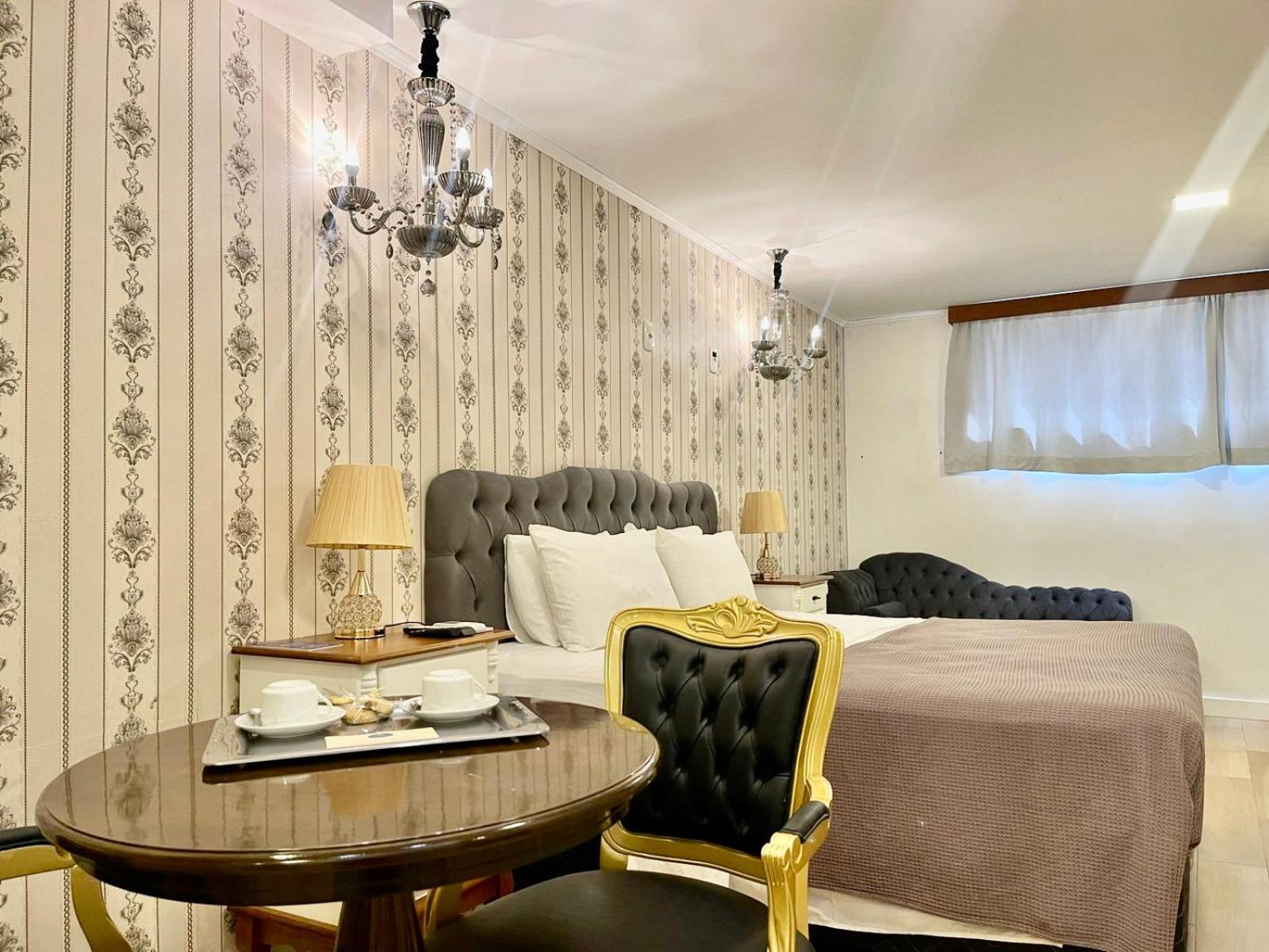 Eleganz Suites Грамаду Екстериор снимка